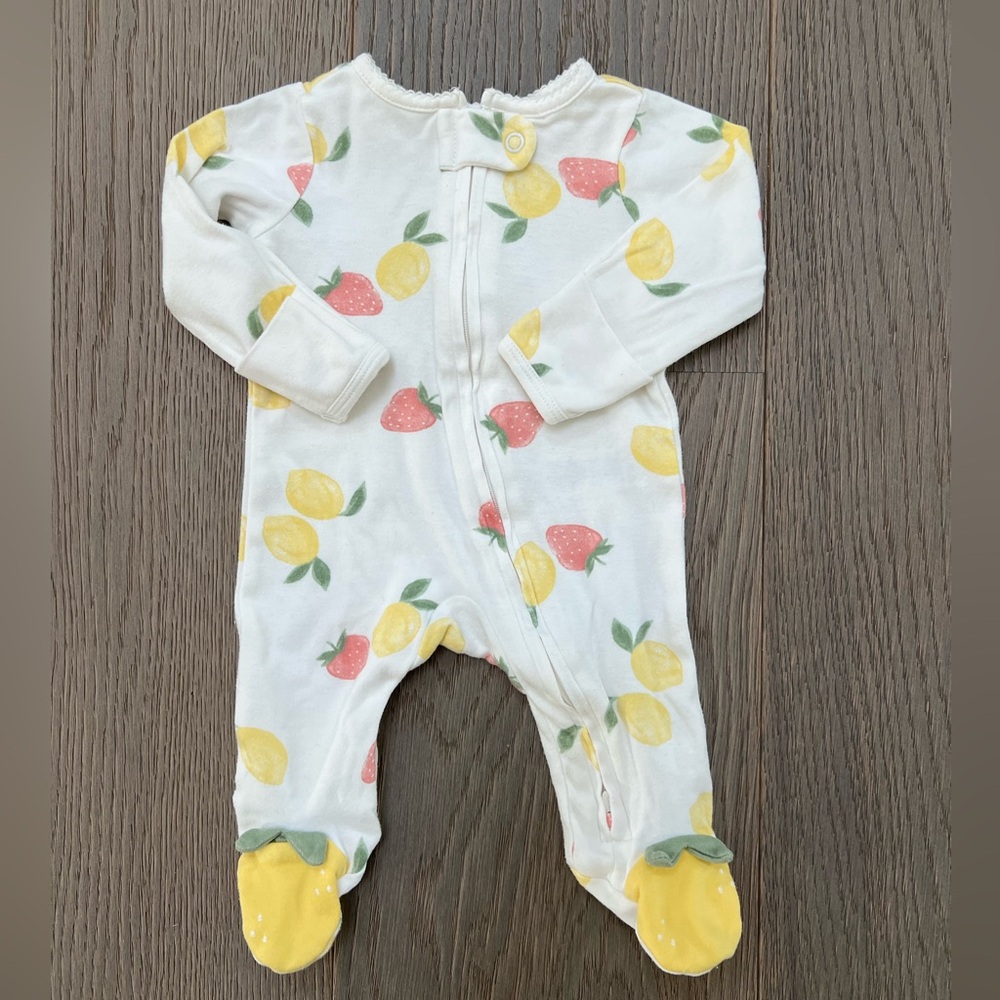Bundle of 3 newborn footies